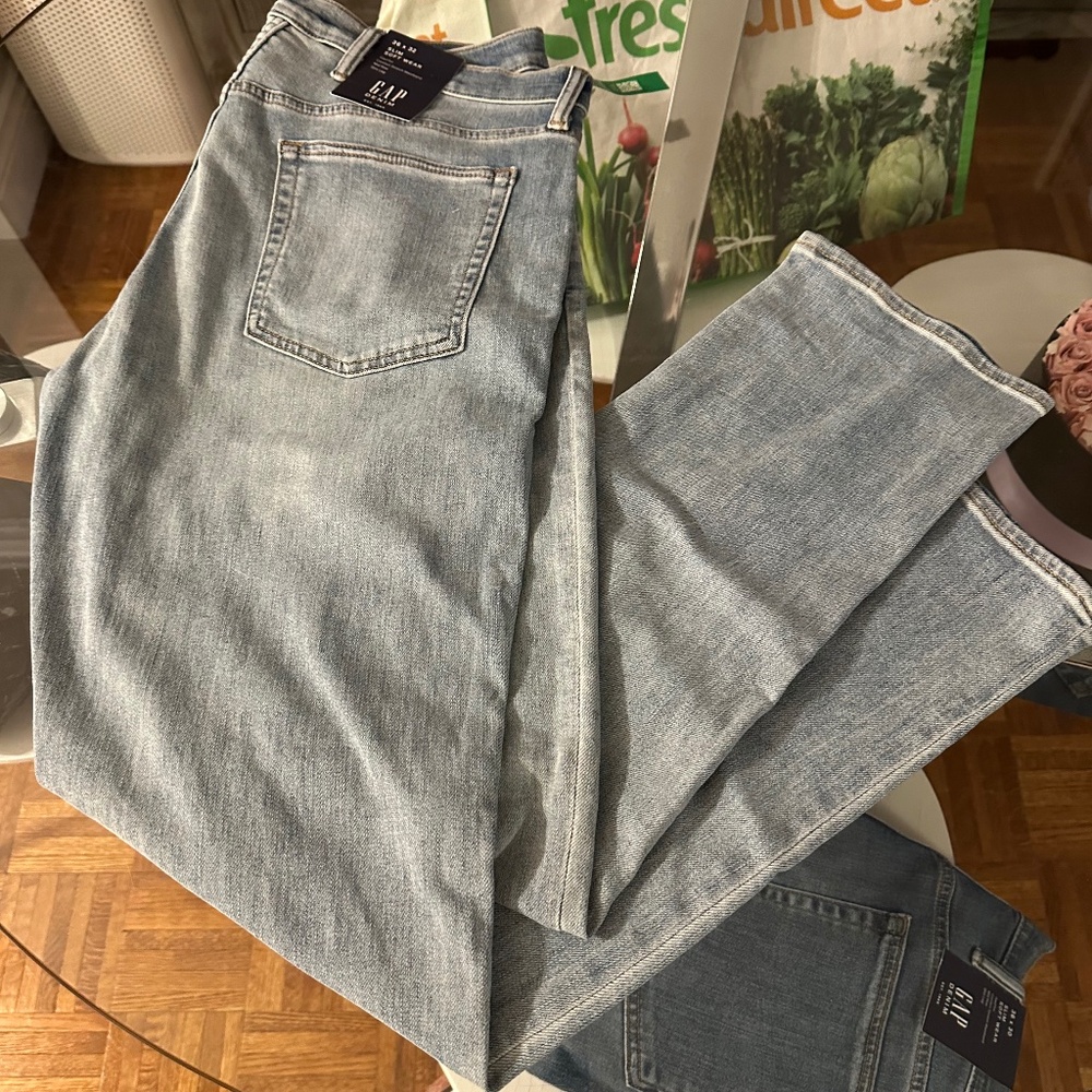 NWT Gap Men's Slim Soft Wear 36x32 Light Denim Mens Jeans - Picture 3 of 9